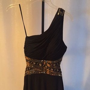Black prom dress